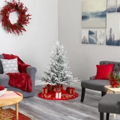 4 Ft. Pre-Lit Flocked Fraser Fir Artificial Christmas Tree With 300 Warm White Lights -Christmas Gift Shop nearly natural pre lit christmas trees t1867 fa 1000