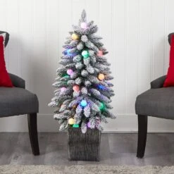 3 Ft. Flocked Highland Fir Artificial Christmas Tree With 127 Bendable Branches And 20 LED Globe Lights In Planter -Christmas Gift Shop nearly natural pre lit christmas trees t3034 31 1000