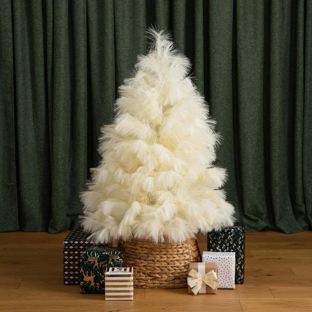 4 Ft. Unlit White Pampas Grass Artificial Christmas Tree 15 4 Ft. Unlit White Pampas Grass Artificial Christmas Tree - Image 13