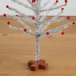 4 Ft. Artificial Retro Silver Tinsel Christmas Tree With 50-Red Mini Ornament Balls And Wooden Base -Christmas Gift Shop nearly natural unlit christmas trees t5402 44 1000
